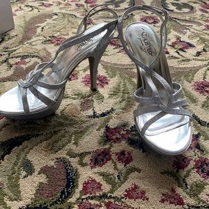 4 inch sparkly silver heels
